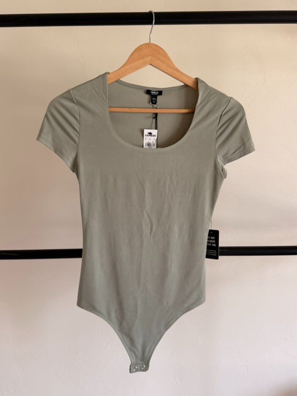 NWT Express Scoop Neck Gray Tan Body Countour Bodysuit XS